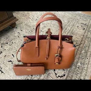 Coach Cooper Carryall in Saddle😍😍
